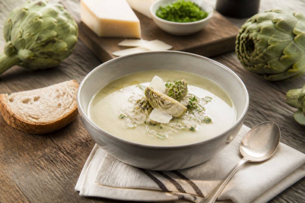 Artichaut soupe : recette facile et idées pour la réussir Artichaut soupe : recette facile et idées pour la réussir