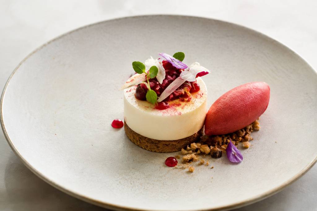 Aura dessert dining : l’art du dessert gastronomique dans une expérience culinaire unique Aura dessert dining : l’art du dessert gastronomique dans une expérience culinaire unique
